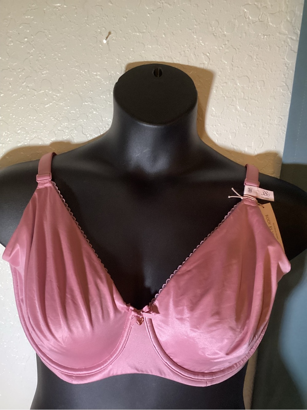 Victoria's Secret Dusty Rose Underwire Bra